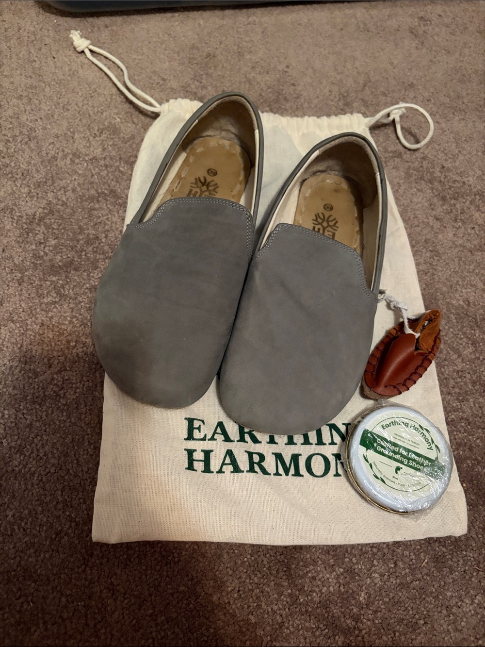 Earthling Harmony Women's Gray Slip-On Flats